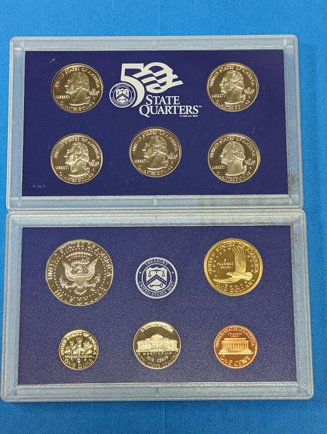 2001 UNITED STATES MINT 50 STATE QUARTERS PROOF SET